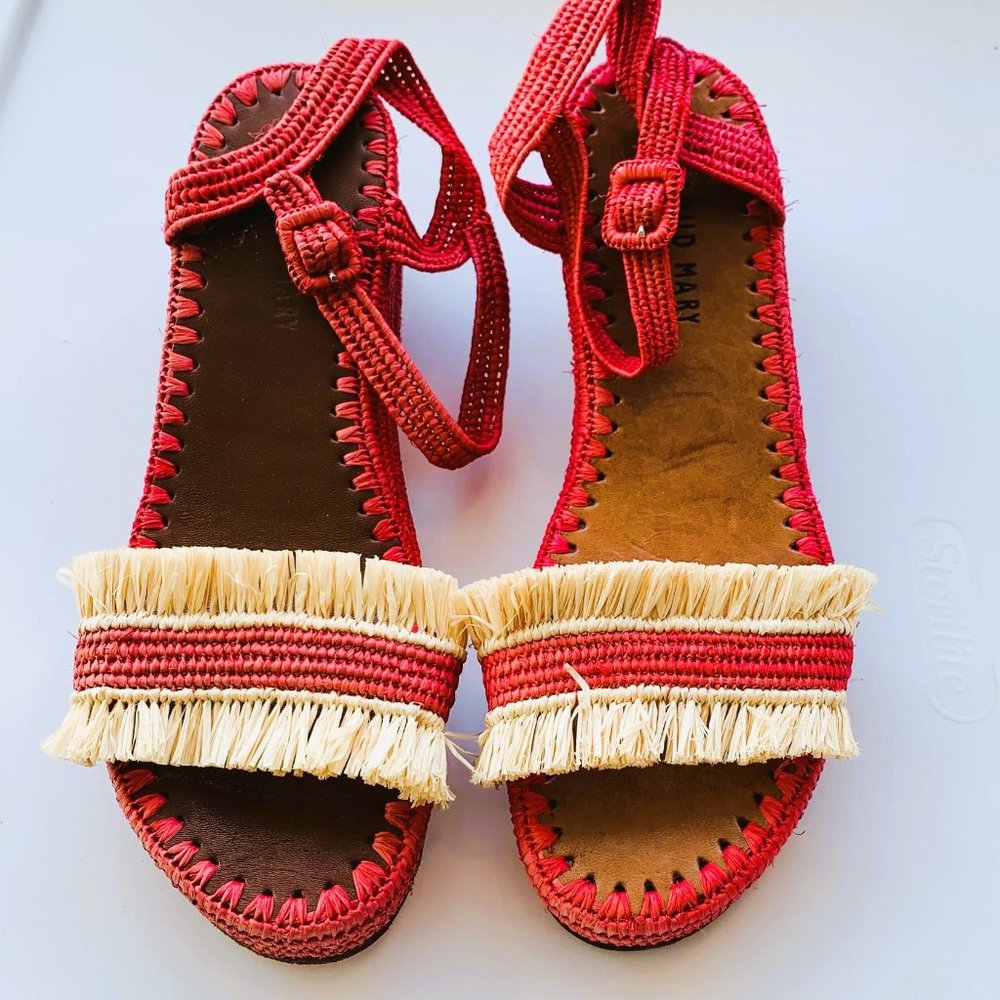 Red and Natural Fringe Raffia Wedge Shoe